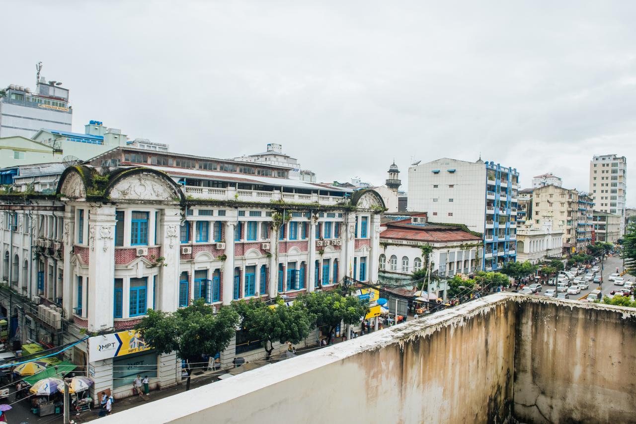 Dengba Hostel Yangon Exterior photo